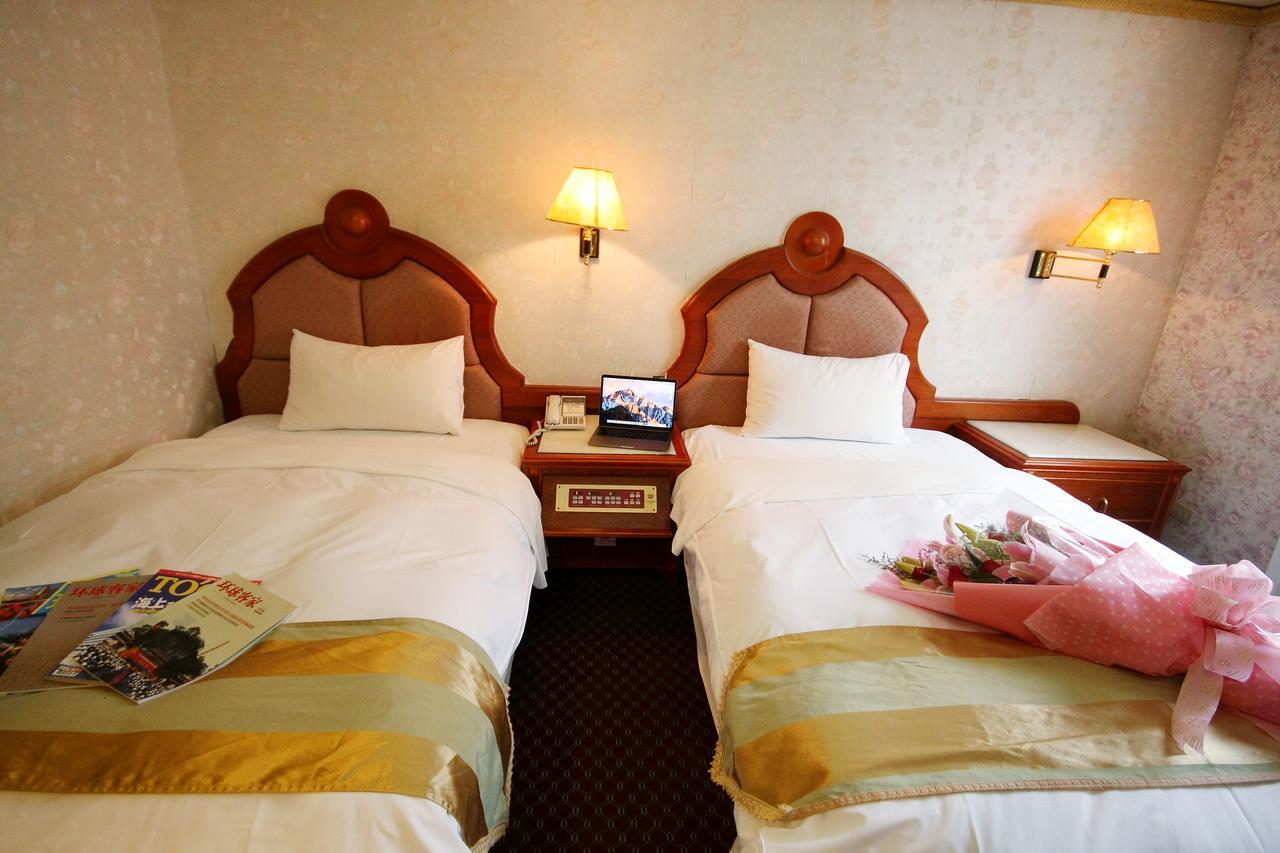 Wang Fu Hotel Miaoli Buitenkant foto