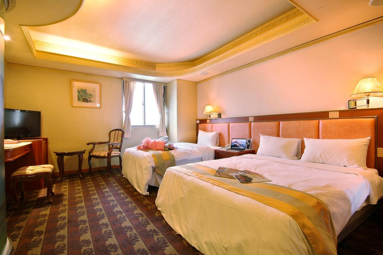 Wang Fu Hotel Miaoli Buitenkant foto