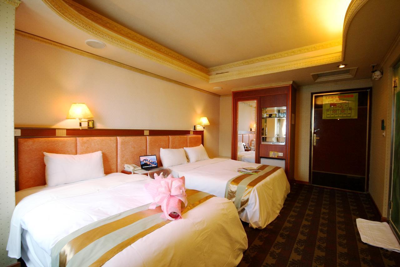 Wang Fu Hotel Miaoli Buitenkant foto
