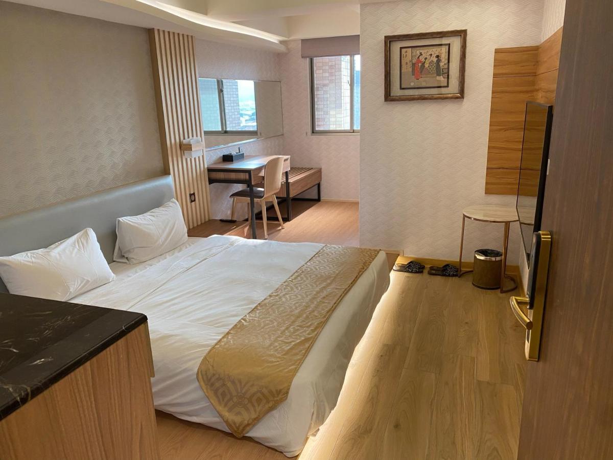 Wang Fu Hotel Miaoli Buitenkant foto